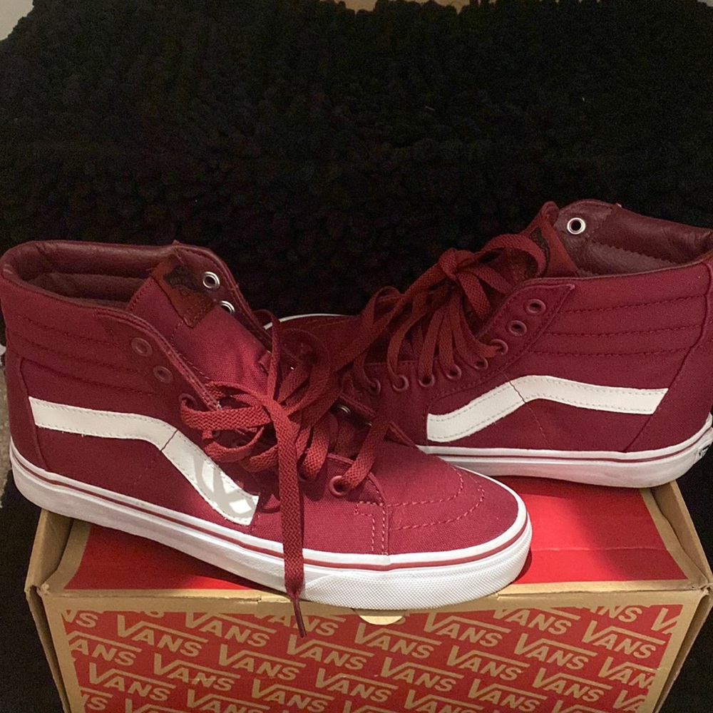 Sk8-Hi Vans